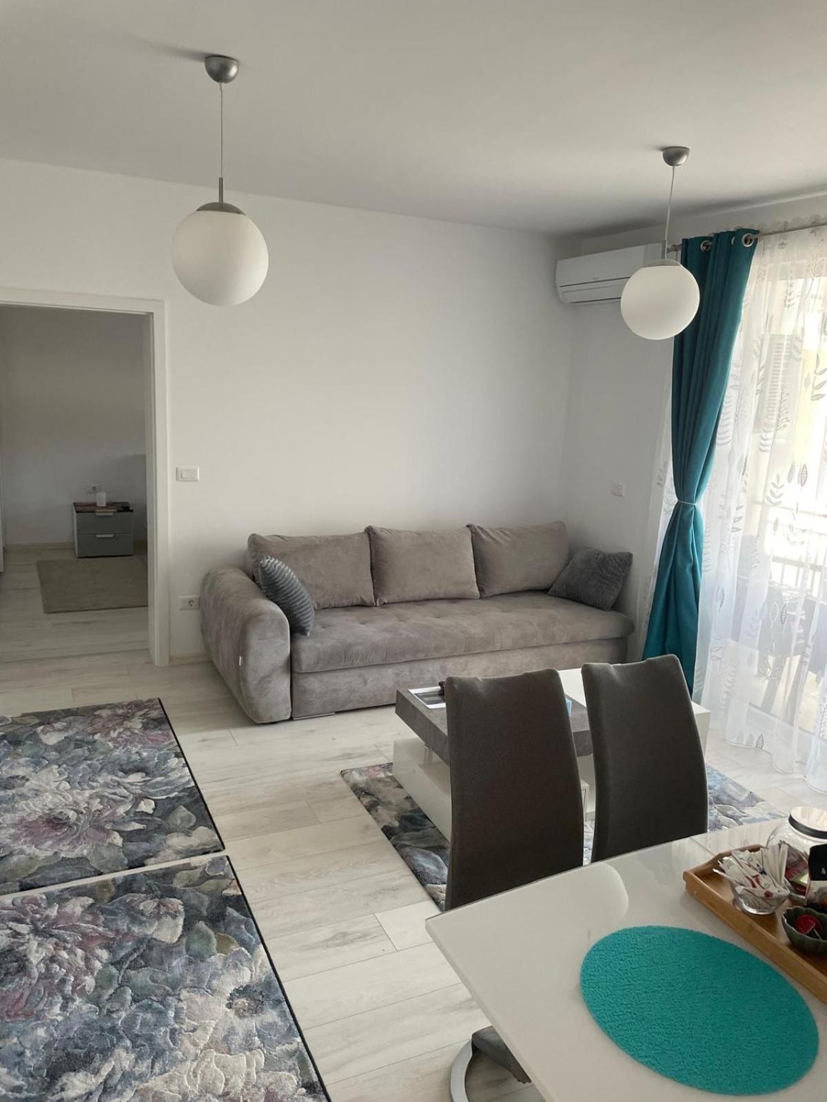 Refugiul Linistit Apartment Giroc Екстериор снимка
